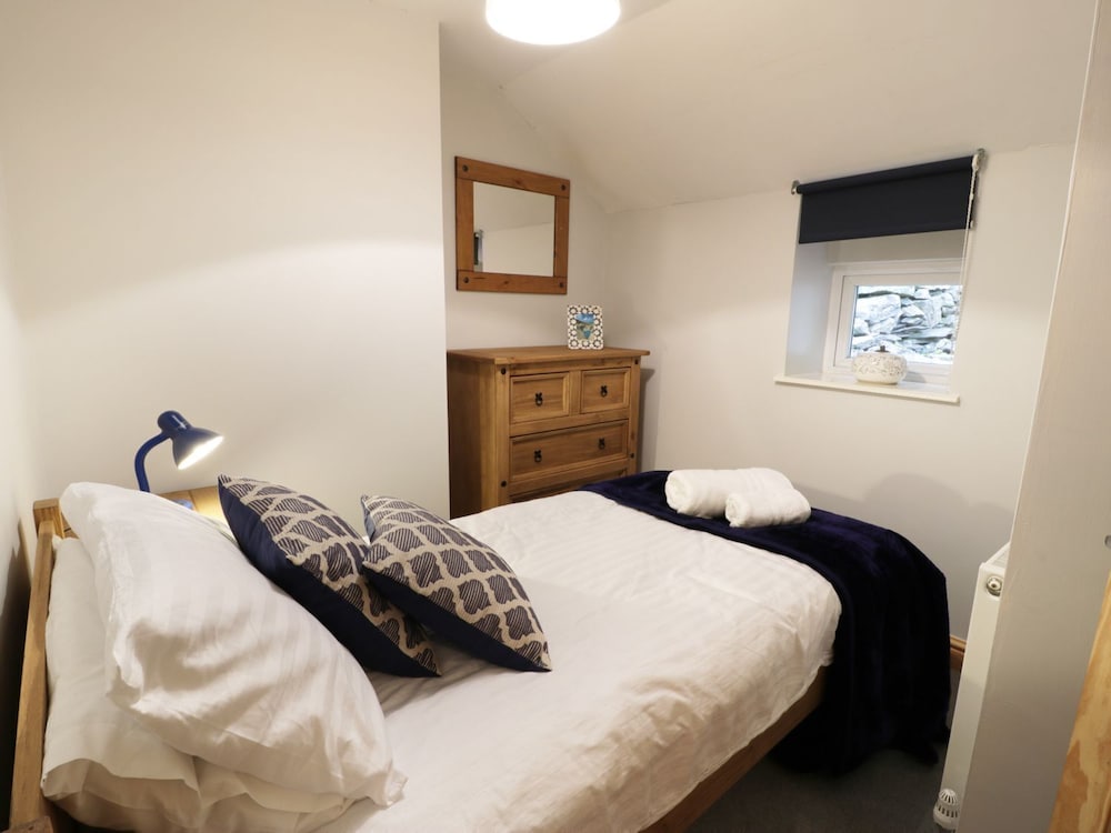 Bridgeway House