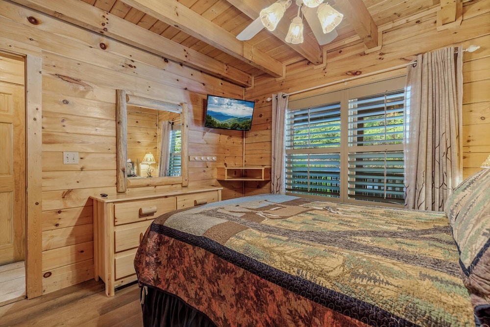 Mountain Charm