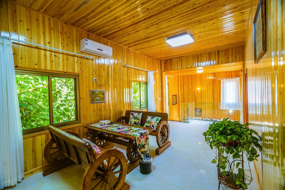 Yijie Holiday Hotel Water GreatWall No.2