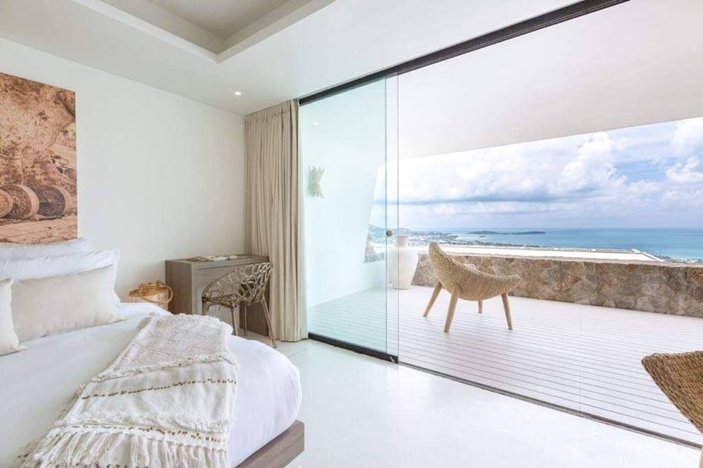 Villa Lova Chaweng Beach