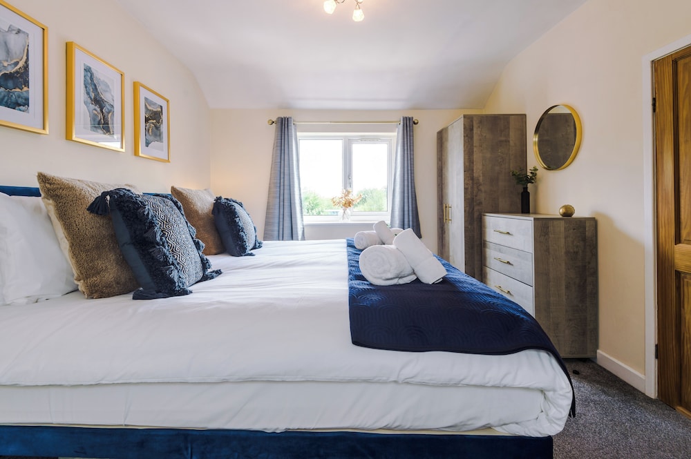 3 Hill Farm Cottages