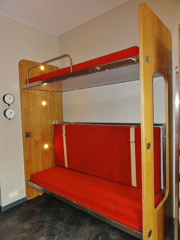Train Hostel