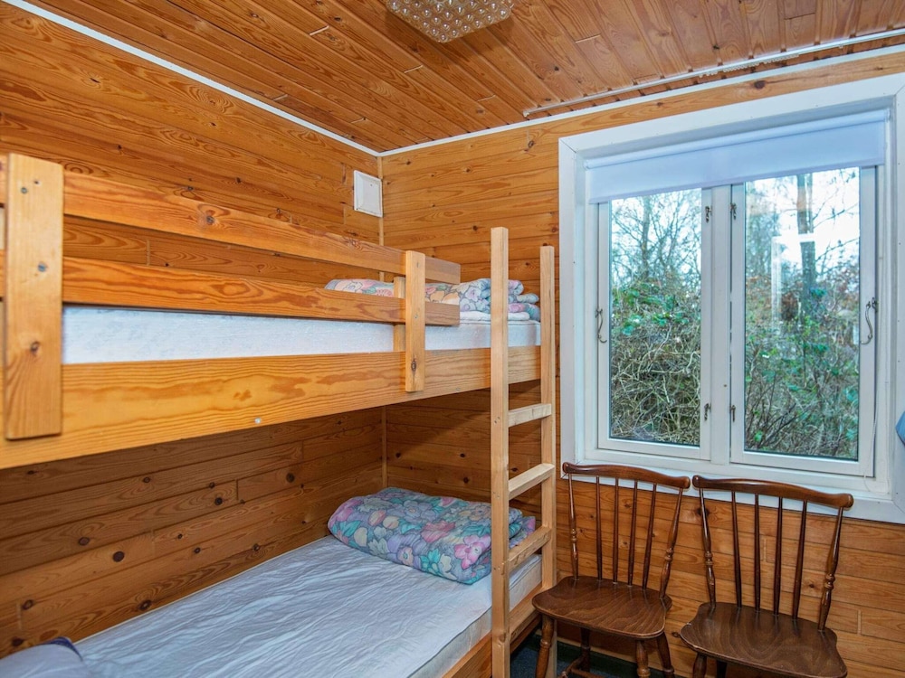 Cozy Holiday Home in Glesborg near Sea view 2