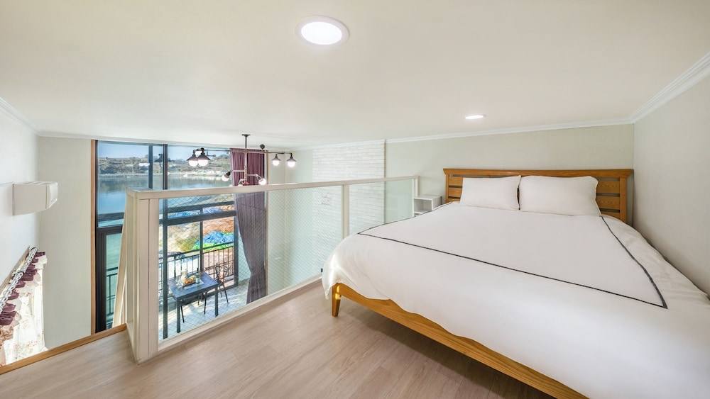 Yeosu Arungeorida Ocean View Pension