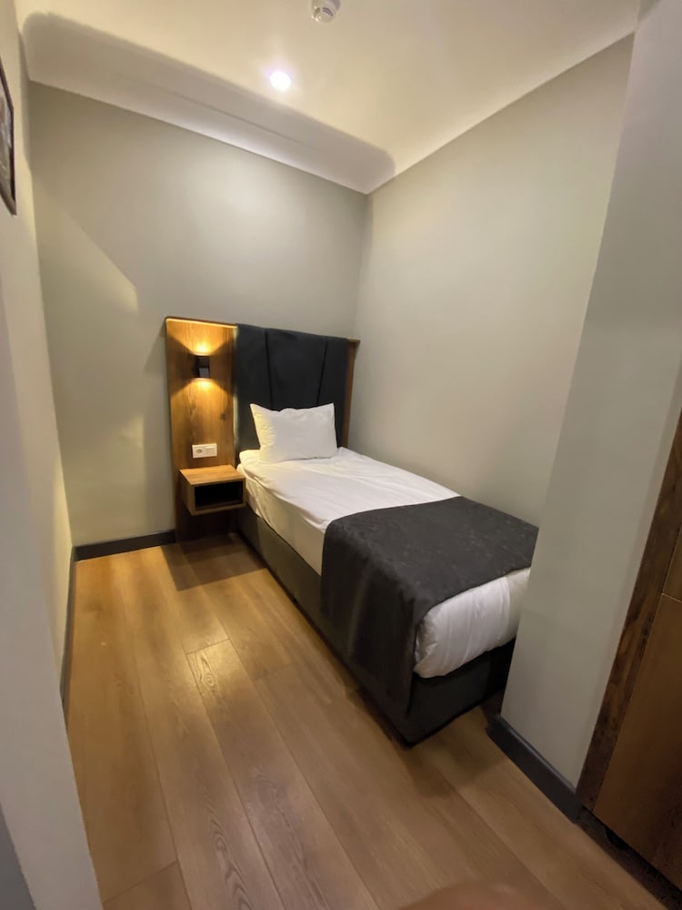 Zeyn Hotel Istanbul - Image 45