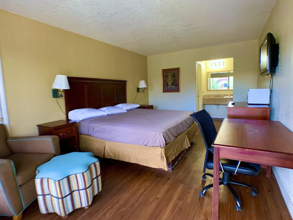La Vista Inn