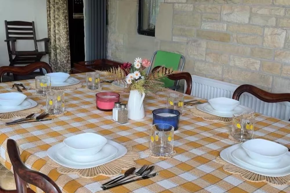 Grange Cottage Retreat in Bolton