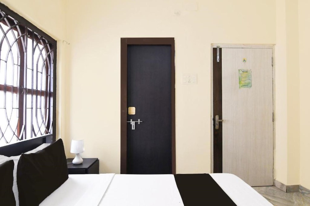 New Stay Kiya Kedia Kolkata AC Room