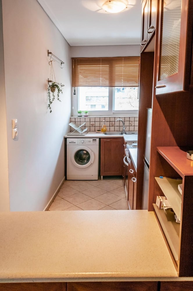 Cosmos Apartment in Athina