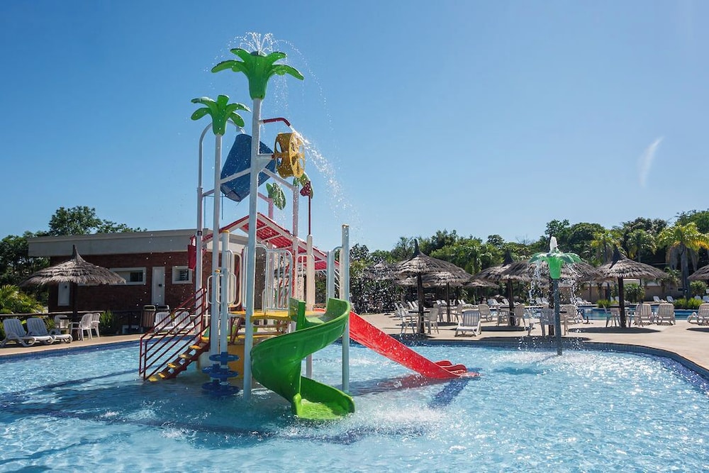 Papalo Resort Hotel