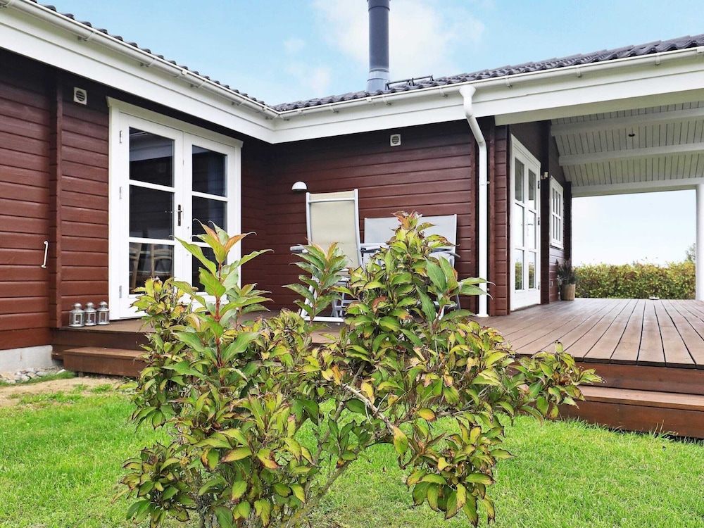 6 Person Holiday Home in Humble
