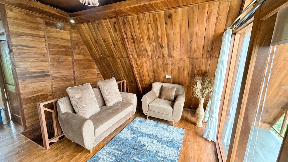 Hayasa Cabin Villa