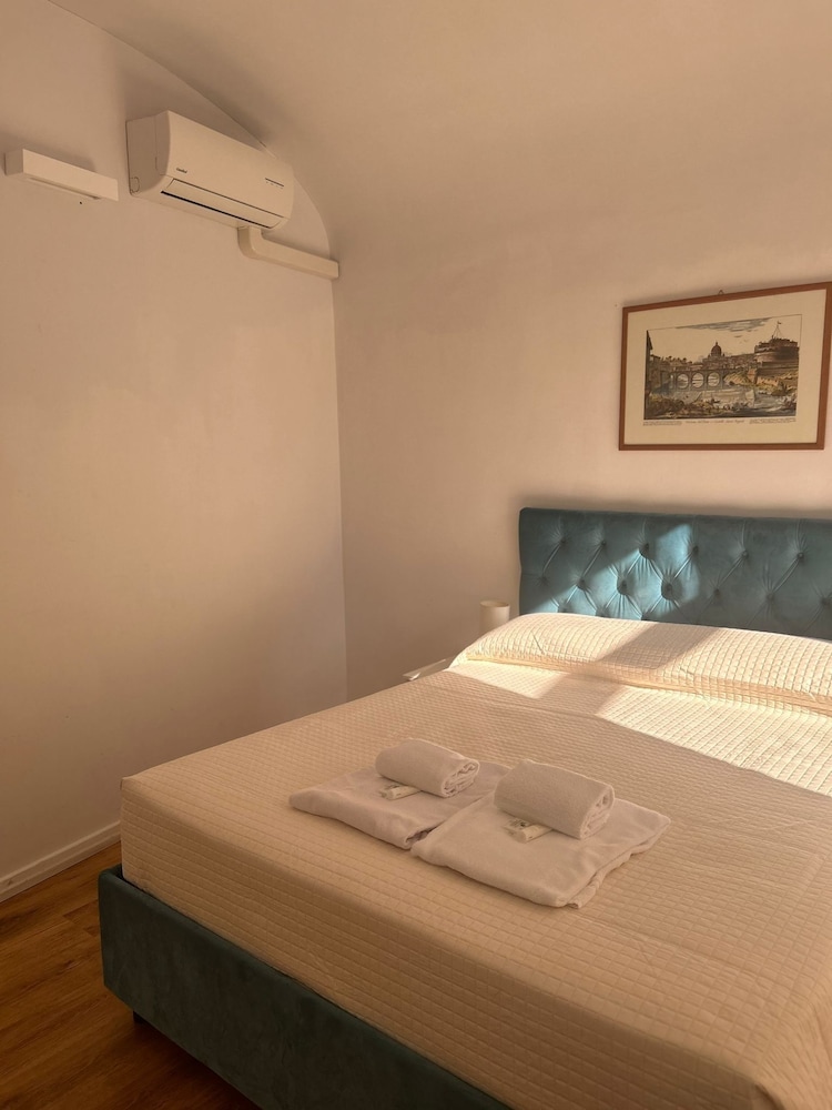 Abagnale Home Montecitorio