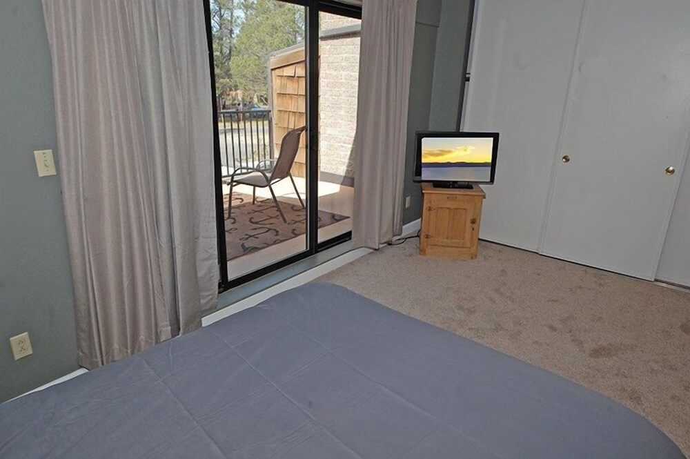 357 Ala Wai Blvd, Unit 209 3 Bedroom Condo
