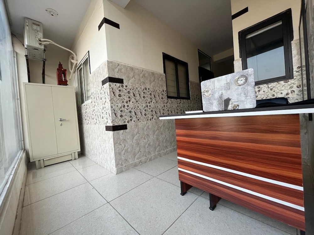The Harikanta Residency