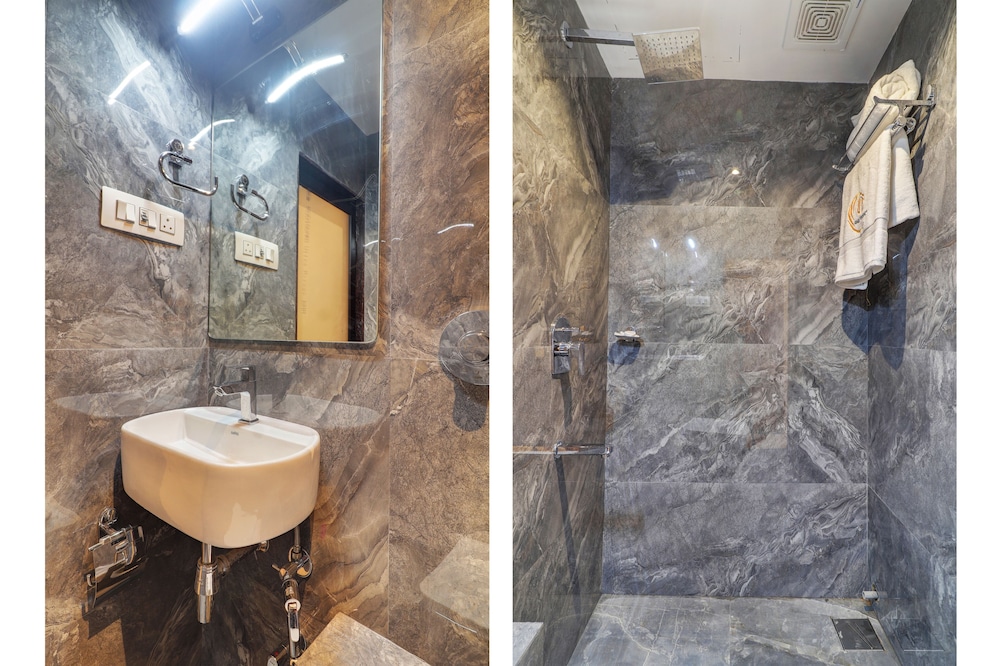 HOTEL AMAR RESIDENCY