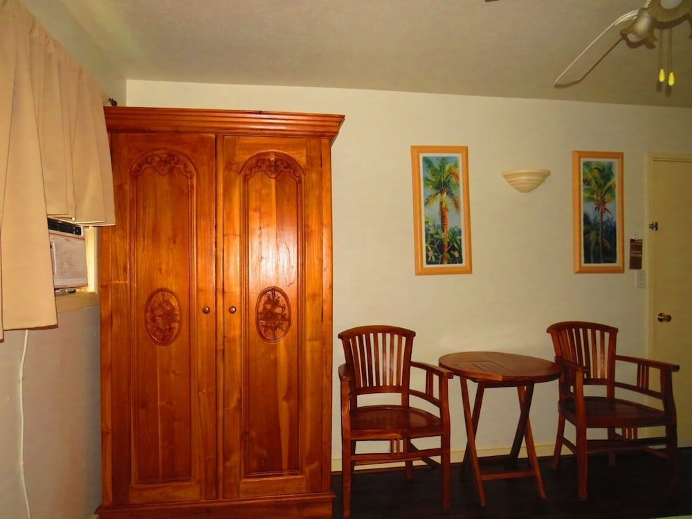 Kaua'i Palms Hotel