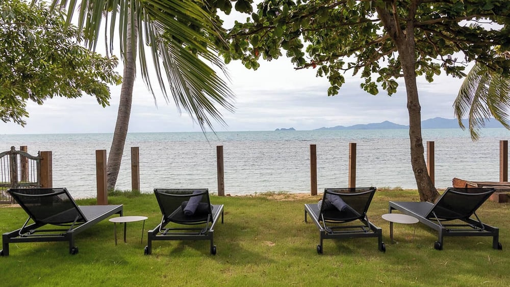 Kalamari Luxury Beach Front Villa
