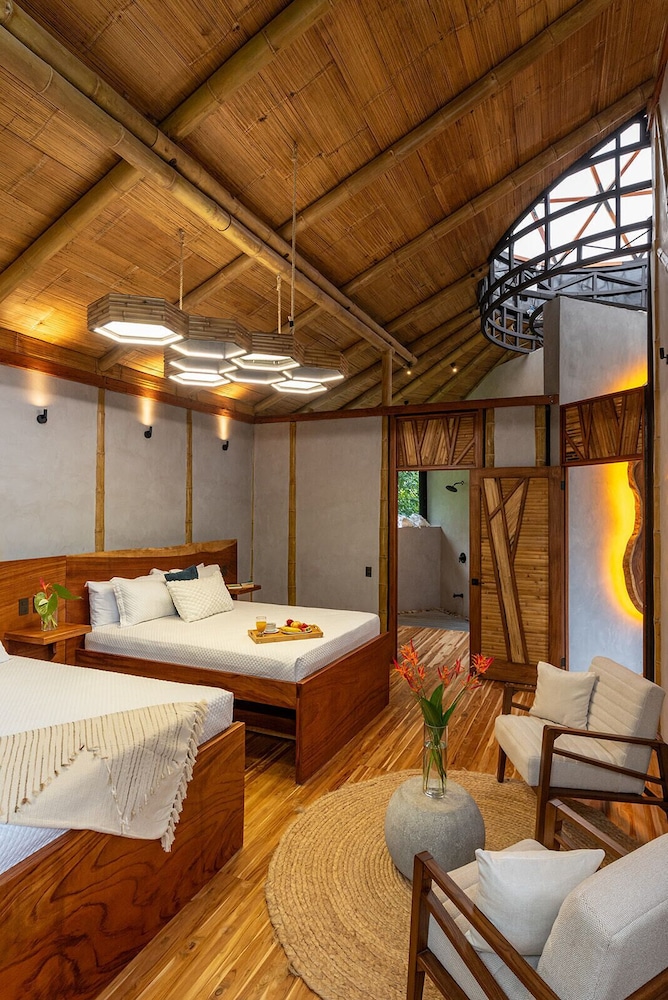 El Tigre Hideaway