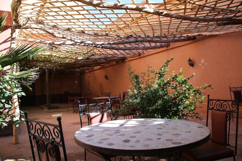 Maison d'hôte Tizwiyate Dades