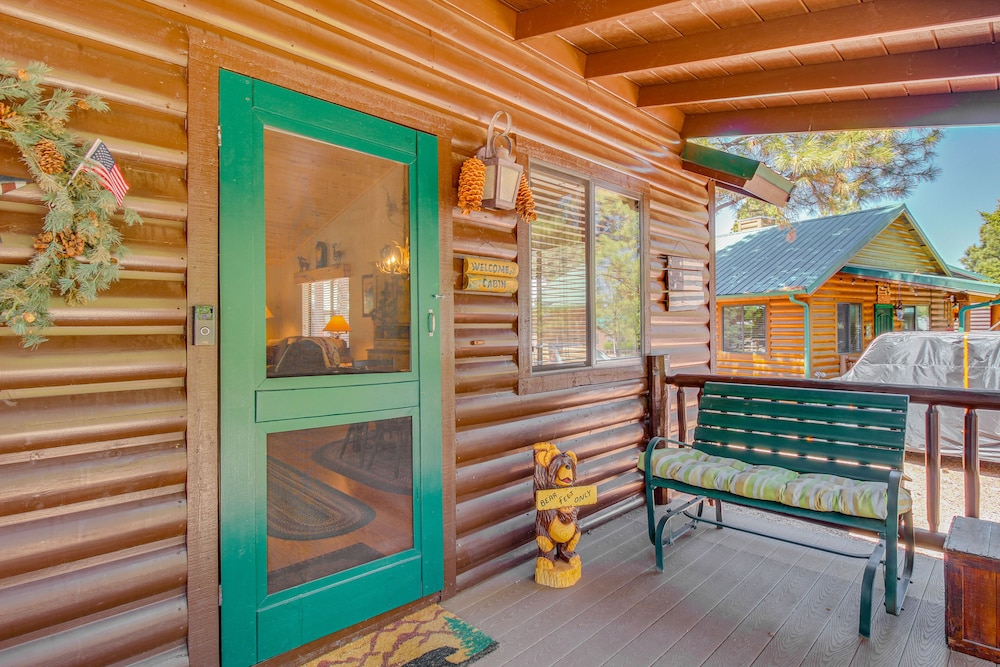 Overgaard Cabin in National Forest w/ Gas Fire Pit