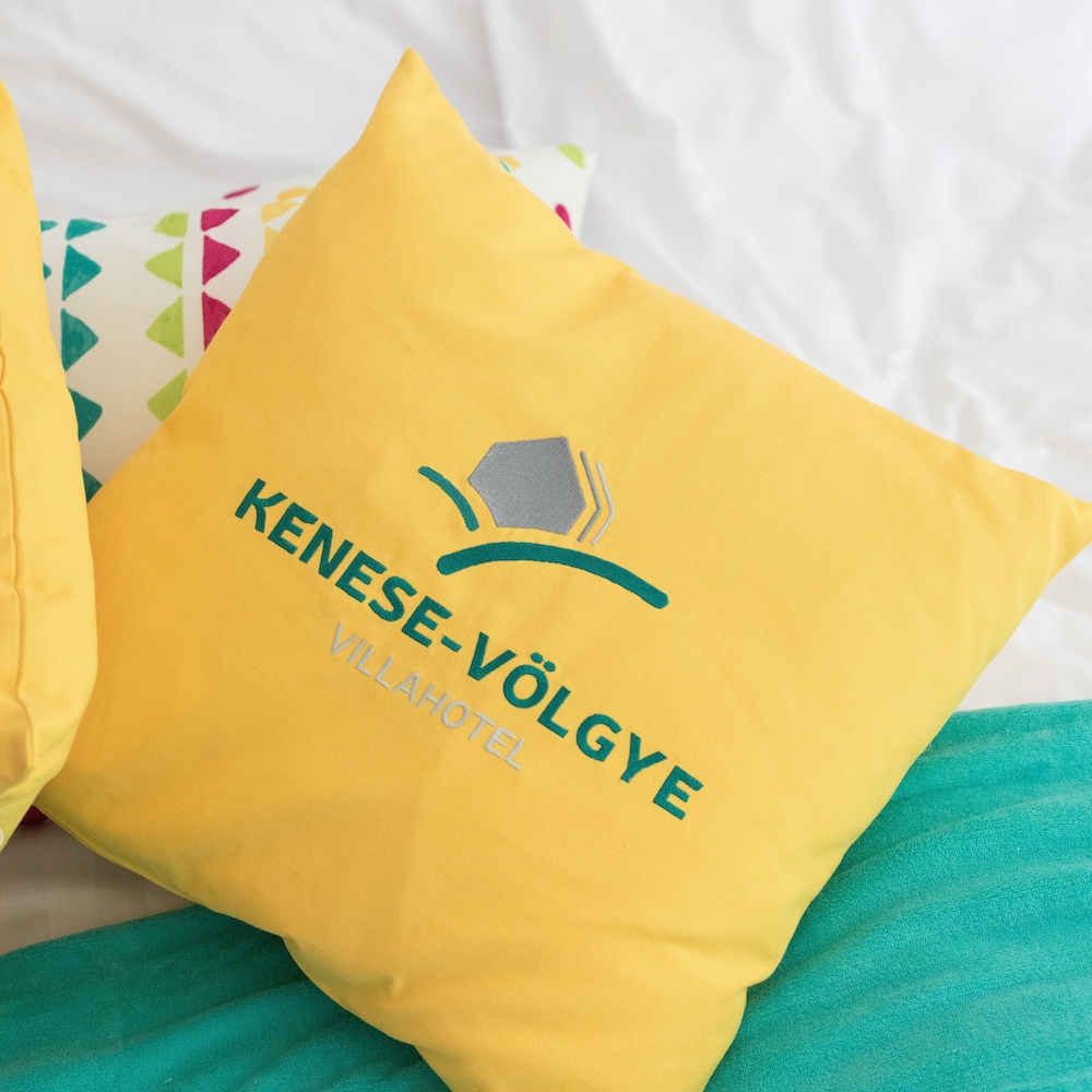 Kenese-Völgye Villahotel