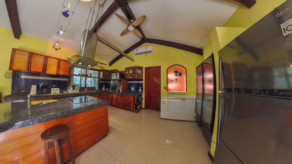Villa Amable Lujo entre Selvas y Lagunas
