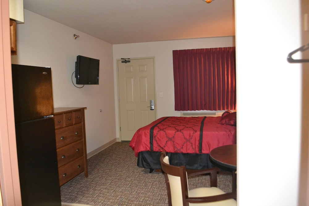 Bismarck Vacations - Bismarck Motor Motel - Property Image 2