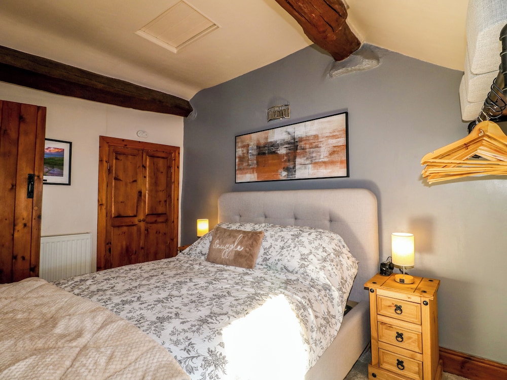 Peak Cottage