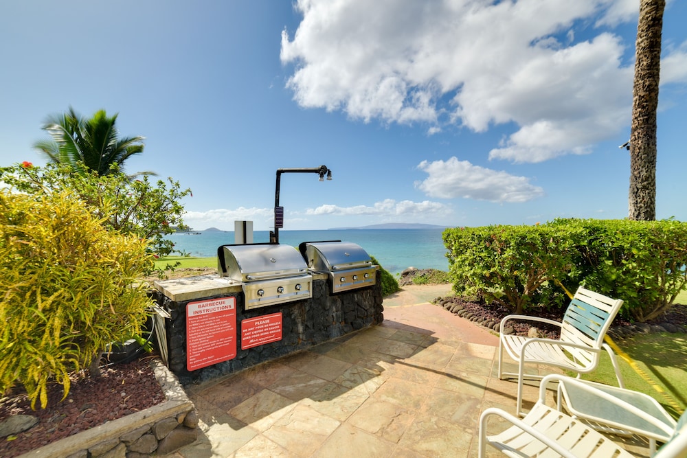 Oceanfront Kihei Condo With On-site Beach Access! view 3