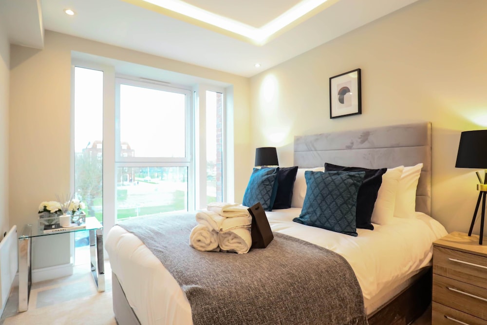 Portfolio Apartments- Welwyn Town Centre view 3