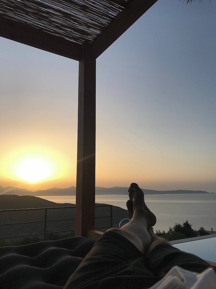Villa With Pool Sea View Fitness