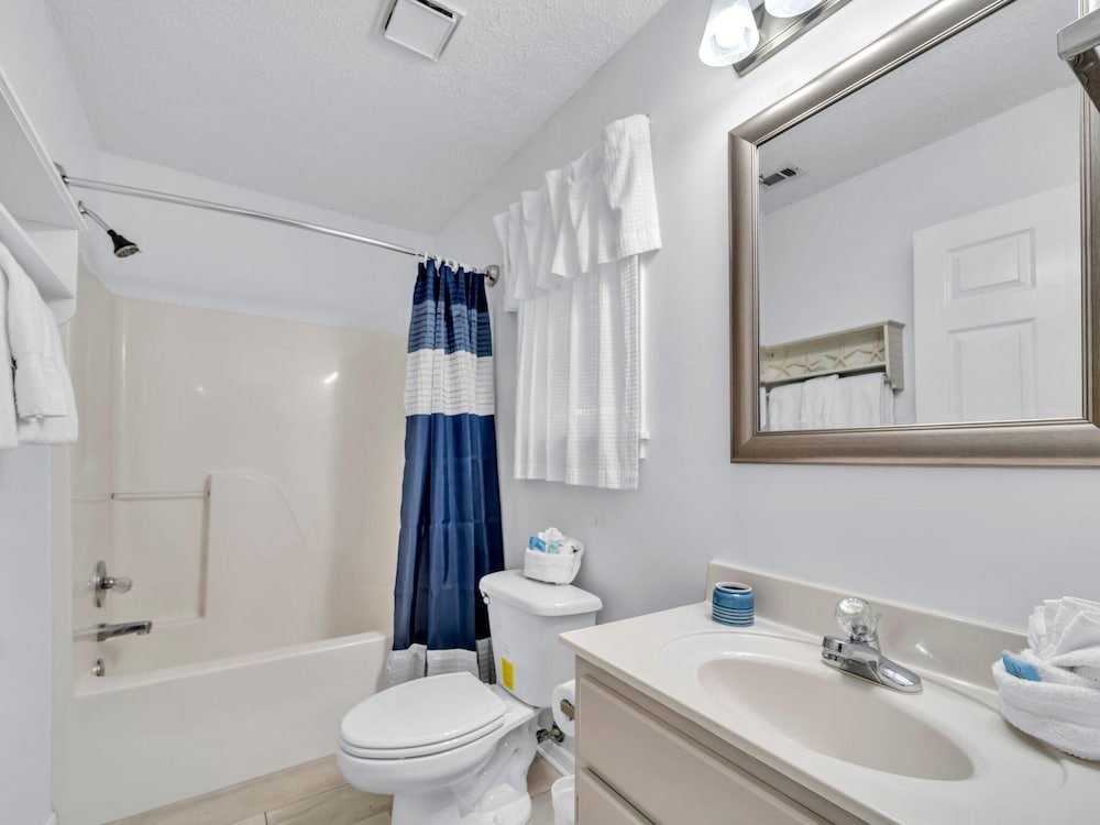 Beachside Villas 1211