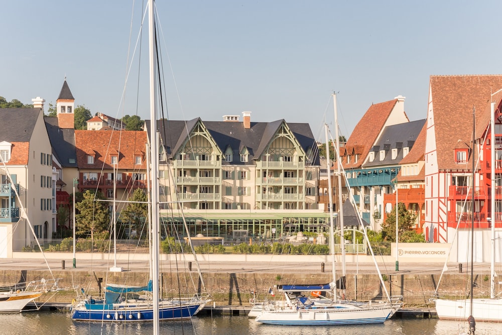 Premium Residence Presqu'Ile de la Touques - Pierre & Vacances