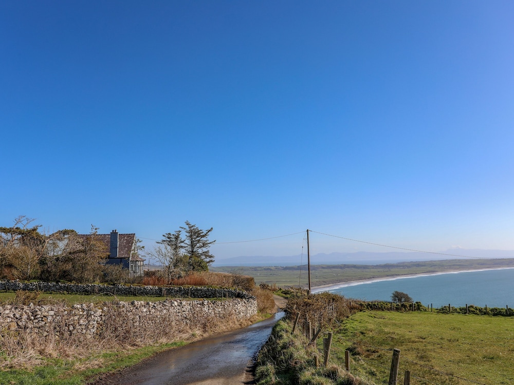 Bryn Meillion