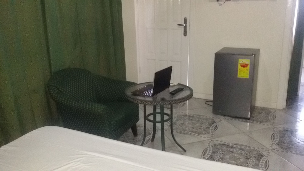 Royal Triangle Guest House
