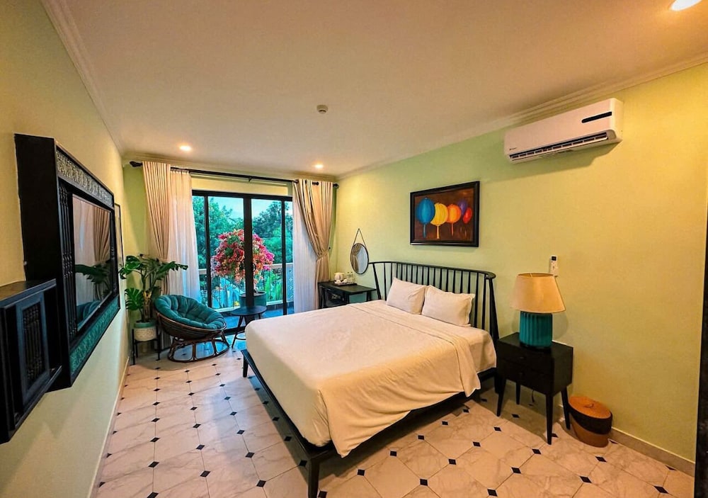 Hometown Signature Retreat Villa Hoi An