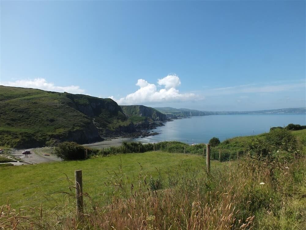 Dinas Island Cottage