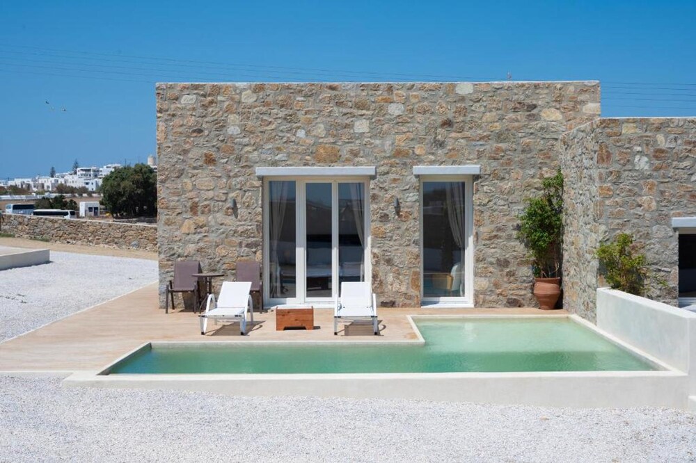 Adyton Luxury Suites Privatepool Oasis in Mykonos