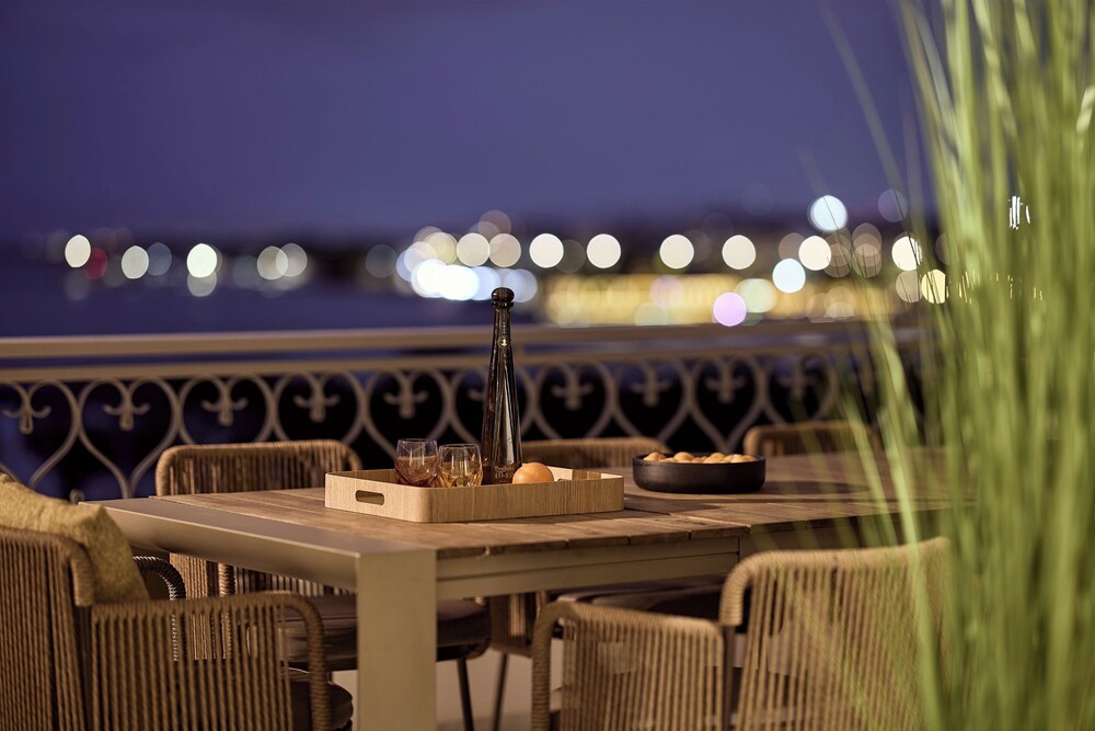 Casa Volare, Penthouse Retreat Athenian Riviera