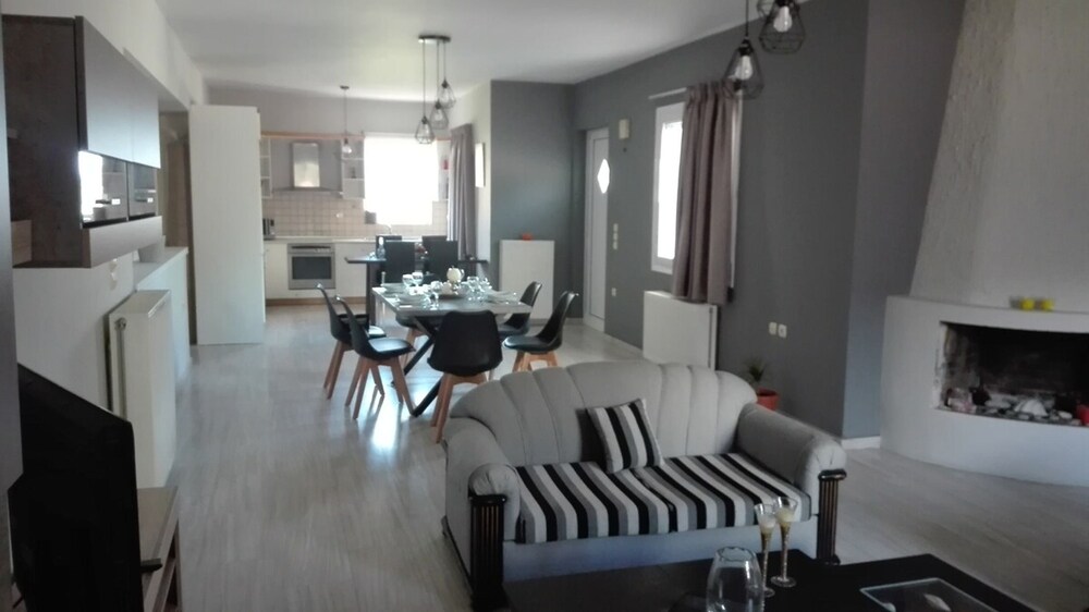 Detached House - Villa Mariva