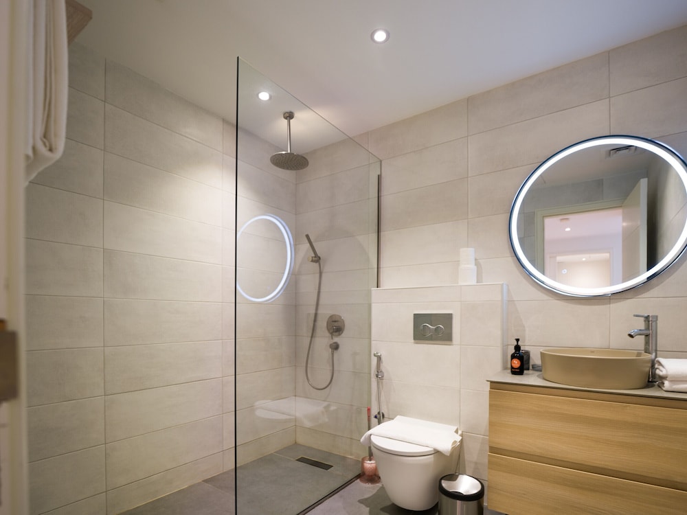 Easygo- Luxury 1bdr South Ridge Downtown