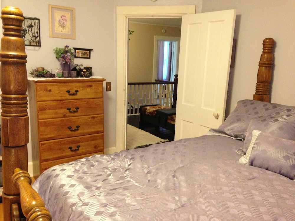 The Boarding House