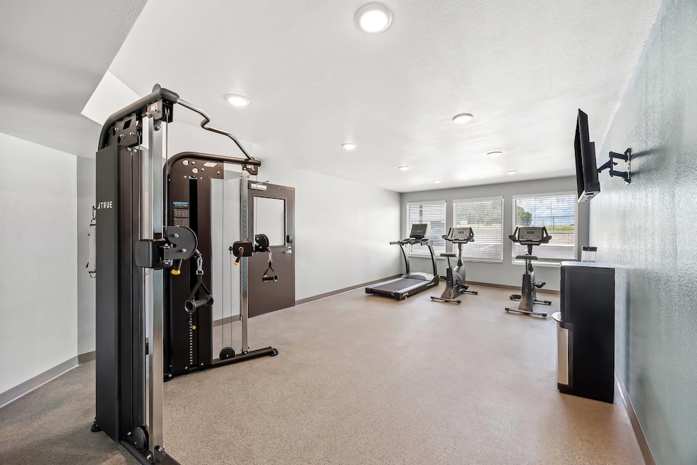 WoodSpring Suites Jackson Hub City