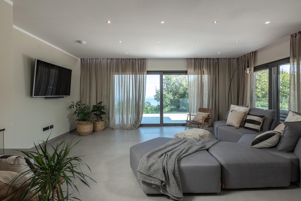 Casa Calme With Spa And Gym