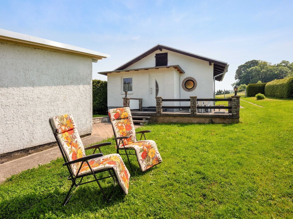 Ideal Holiday Home in Wutha-Farnroda near City Center