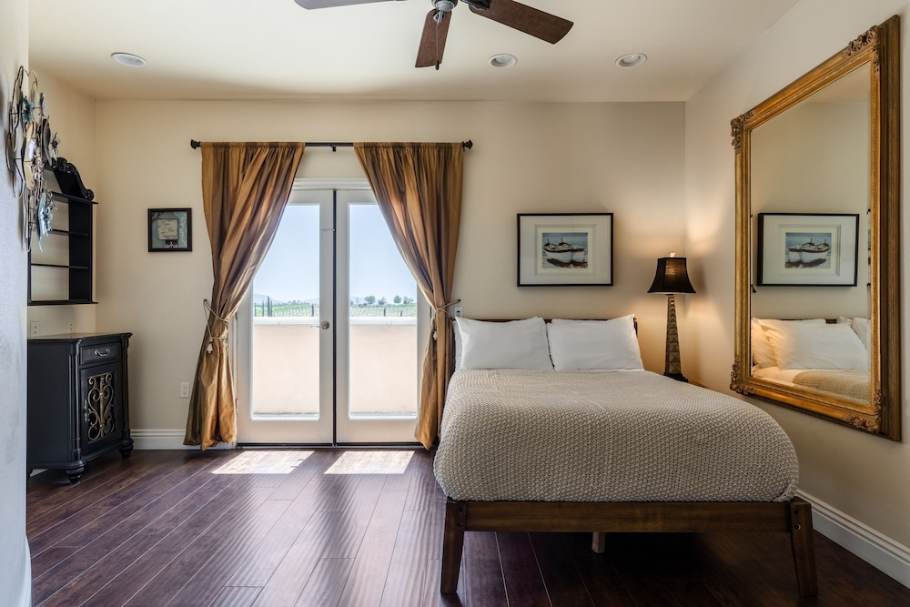 Wilson Creek Manor By Avantstay Sleeps 24 Amazing Estate w Pool Game Room