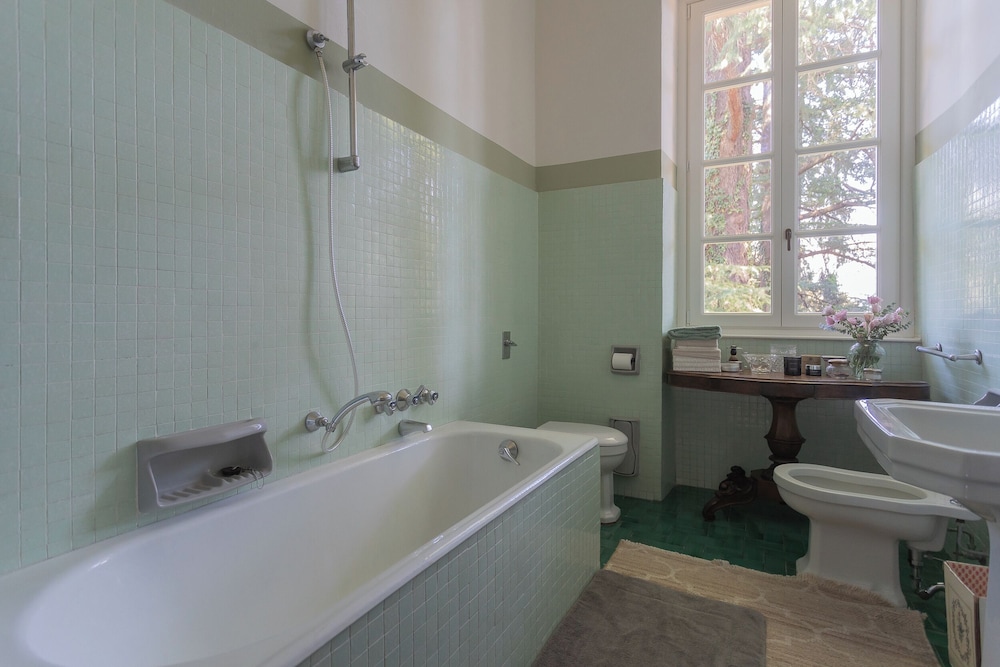 Villa Ca' Moneta Albavilla by Rent all Como
