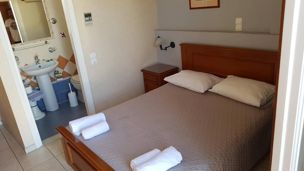 Aigli Hotel Syros photo 3