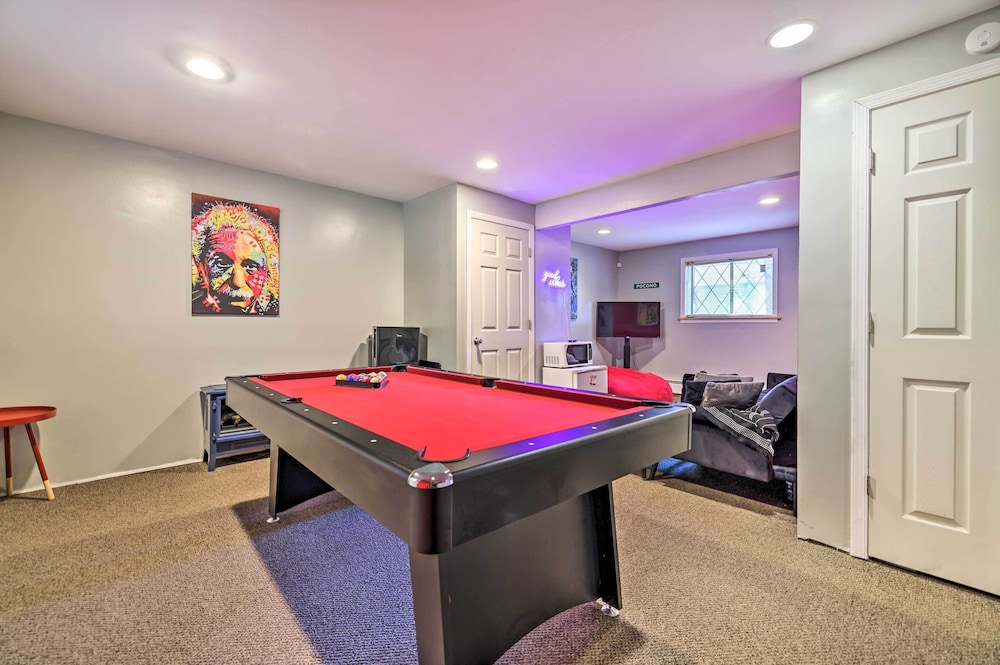 Walk to Lake: Game Room Getaway in Pocono Summit! view 3